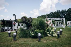 Кузня міні-готель Критий басейн та сніданки входять у вартість