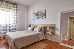 Madre Deus Sweet Home