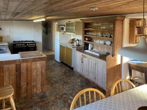 4 Bed in Ballyconneely oc-i236