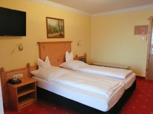 Der Schlossberghof Marzoll - Landidyll & Naturgarten - vital-sportlich-gesund-naturverbunden-pur-bayerisch-gutbürgerlich-historisch