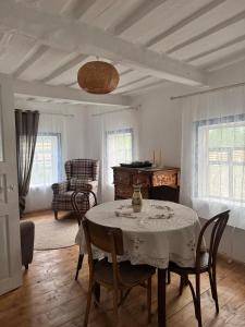 Бабусина хатка