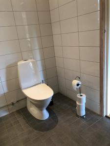 20 min to Umeå 6-7 guests, sea, lake, forest and golf