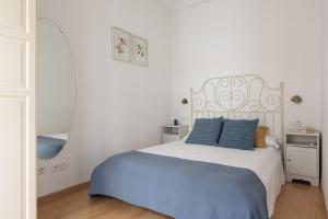 Lets Holidays Centric Apartment in Barcelona