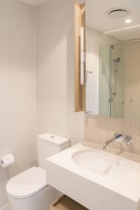 Gleaming Riverfront - Stay on Casino, Free Carpark