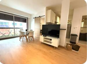 Cosy-Gare Annemasse et tram 17-Fonctionnel