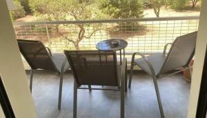 Coastal Elegance 1-Bedroom Hideaway by the Beach