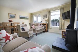 22 Thrang Brow - Langdale Valley