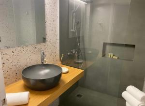 Iris 2 Bedroom with Balcony in Pagkrati