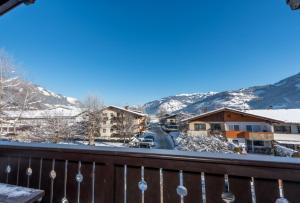 Haus Sonas - Apt with Bedroom & Loft sleeping area