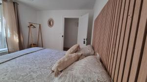 La Cardinale by LES SUITES VICTORIA