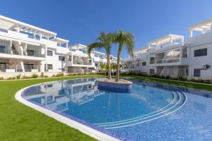 Cosy Casa Nalia - Apartment with Terrace, Pools & Jacuzzi