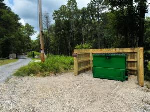 Coyote Cabin at Woodland Retreat at DeSoto beside DeSoto State Park