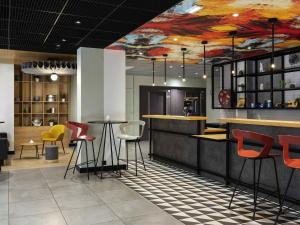 Ibis Marseille Centre Prefecture