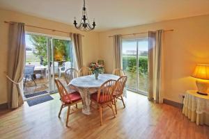 4 Bed in Clifden oc-i243