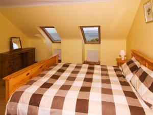 4 Bed in Inch oc-ii11636