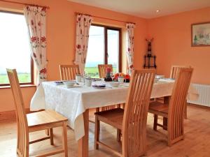 4 Bed in Caherdaniel oc-ii07718