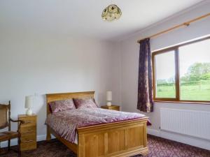 4 Bed in Callan oc-ii16183