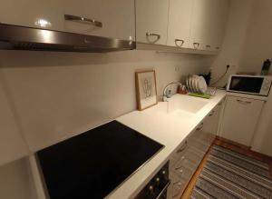 Kolonaki Horizon Escape