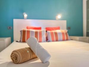 Canteras Seaviews - Balcony & Beach