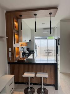 Casa completa em Caraguatatuba - Rio do Ouro