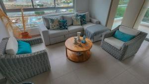 Apartamento moderno con vista al mar en Pozos Colorados