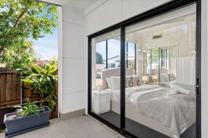 Sunhaven Escape Three Storey Comfort for Families