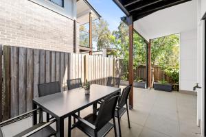 Sunhaven Escape Three Storey Comfort for Families