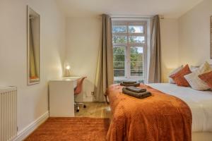 Comfortable 2-Bed in Zone 2