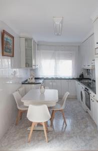 Family Apartment for 4 with WiFi in Bermeo