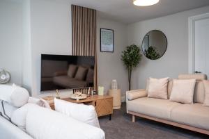 Vacant Nests The Beulah Town Centre Starlink