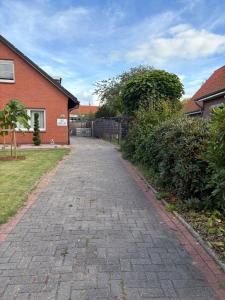 FEWO FloTi Ferienwohnung Augustfehn