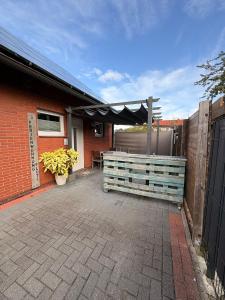 FEWO FloTi Ferienwohnung Augustfehn