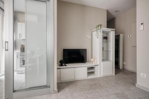 City Stay for 6 – Walk to Milan’s Best Spots