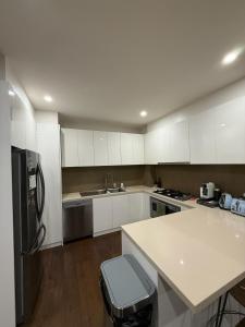 Modern Stylish Comfort at Prime Camberwell Retreat