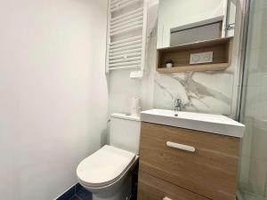 New 104 Suite Juliette - Cosy Apartment Paris Center