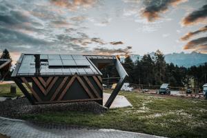 Dolomites View X Lodges - Camping