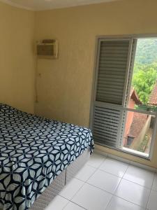 Enseada apartment accommodates up to 8 people