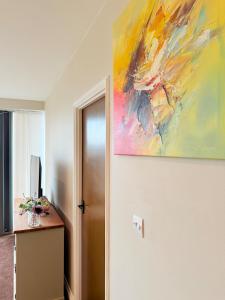 2 bedroom apartment & balcony Jewellery Quarter