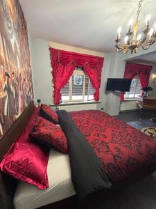 Masquerade Suite 15 Min Walk from Bruges Centre