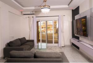 3 bedroom sea view apartment