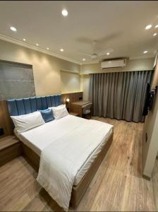 Hotel the haveliya-1 mint from new delhi railway station & connaught place
