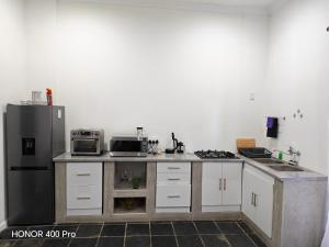 Somerset west Stay 1