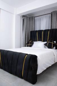 Kayla Suites-2 Bedroom Apartment