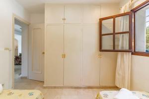 Exclusive villa Las Palmeras Puerto Banus with heated private swimming pool, Marbella, Spain