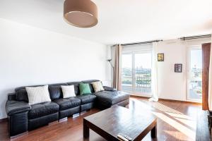 GuestReady - Cosy flat with a view of Montmartre
