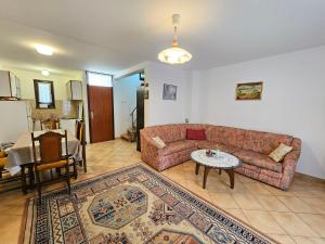 DAVOR KL Holiday house in a small fishing village