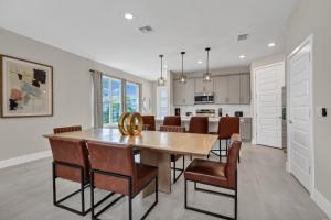 Inviting Townhome Near Disney With Resort & Waterpark Access - 7833SD