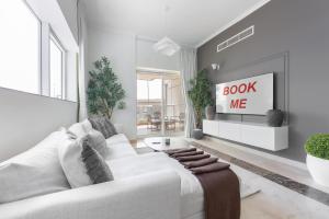 Dubai Marina 2 bed for 4 in a Great Location