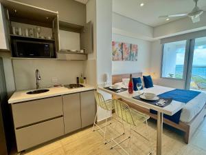 Loft Vistas Mar. Crespo Piscina y Jacuzzi