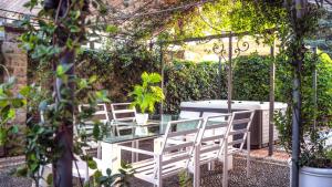 Villibera - Design villa with SPA, Cinema, Gym and Game Room